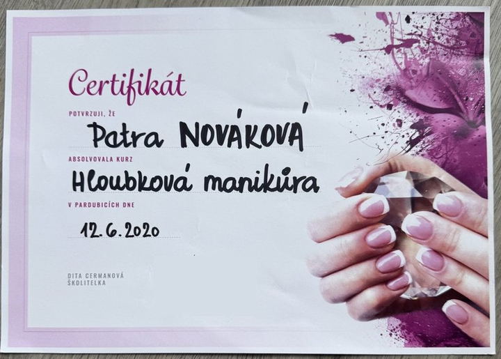 Certifikát za kurz hloubkové manikúry